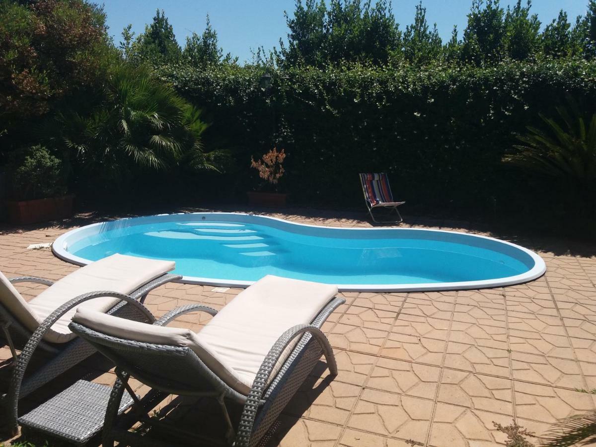 L'Affittacamere Nel Parco "Appia Antica" - Piscina A Uso Ospiti Rome Exterior photo